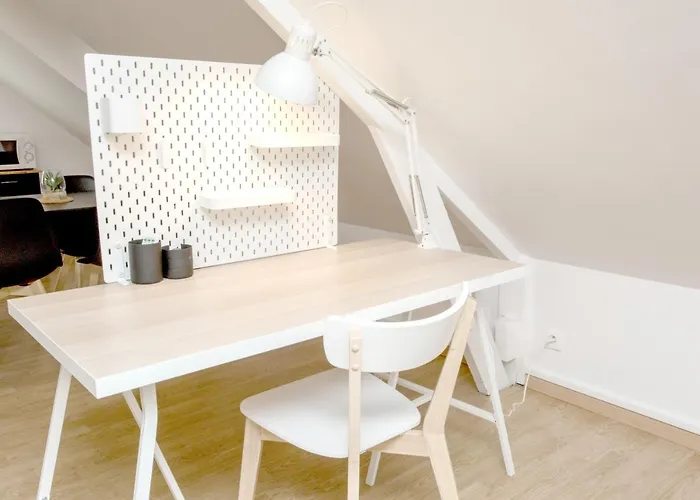 Luna Hypercentre Gare A 300m *